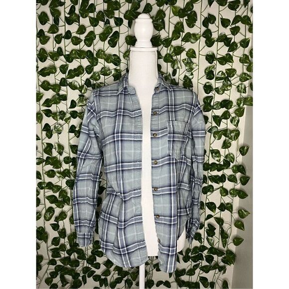 Abercrombie and Fitch Flannel - Picture 1 of 6